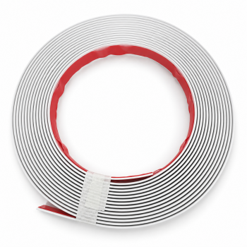 Balta matinė lipni PVC apdailos juosta, 7 m × 2 cm